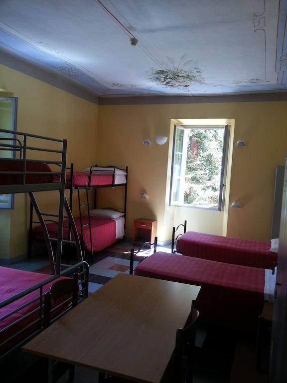 Ostello Villa Franceschini Contigliano Buitenkant foto