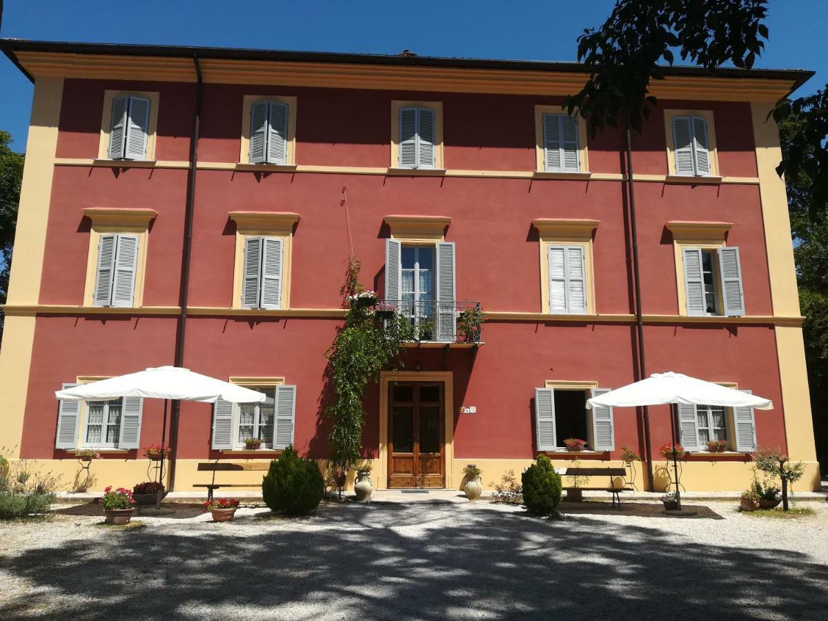 Ostello Villa Franceschini Contigliano Buitenkant foto